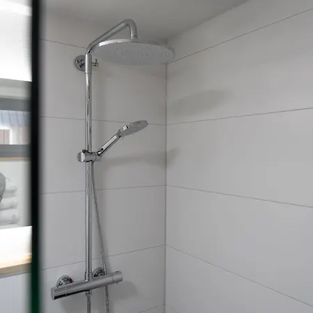 Schmids Ferienoase Apartamento *